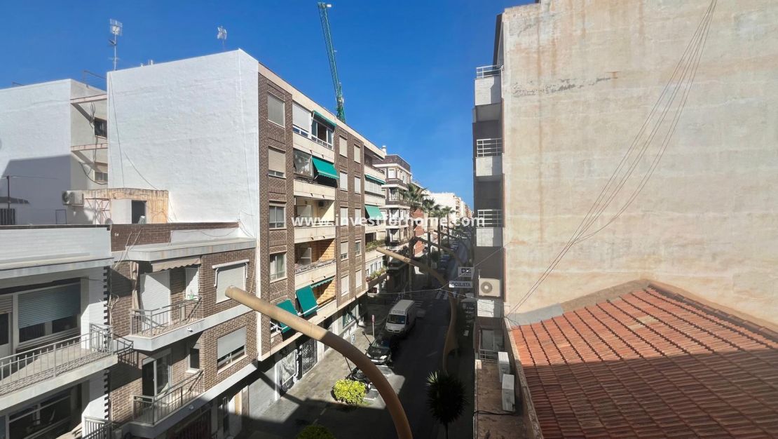 Försäljning - Lägenhet - Torrevieja - Centro