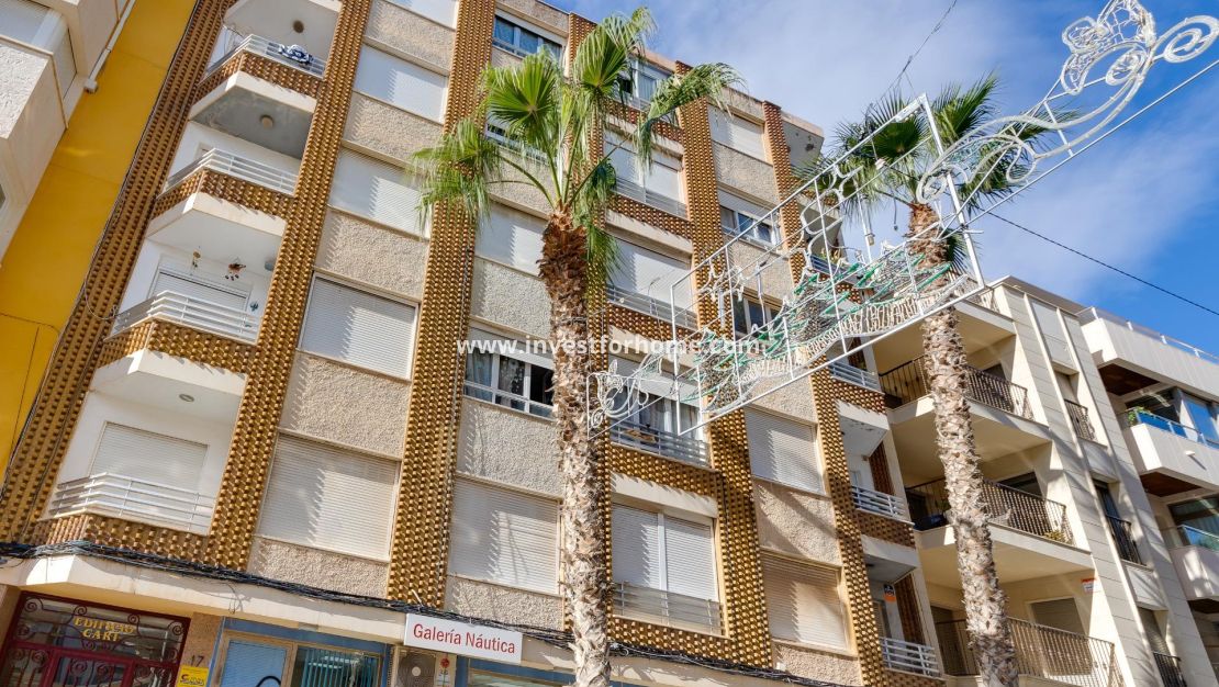 Försäljning - Lägenhet - Torrevieja - Centro