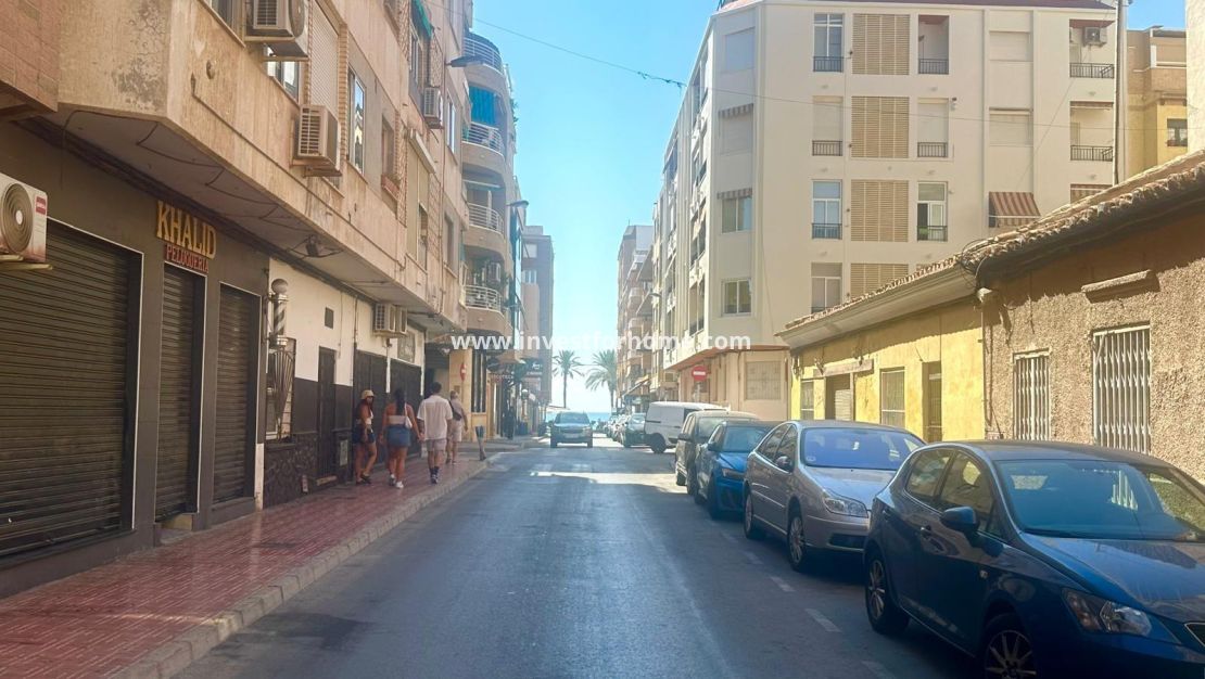 Försäljning - Lägenhet - Torrevieja - Centro