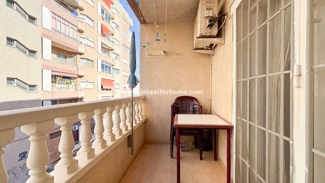 Försäljning - Lägenhet - Torrevieja - Centro