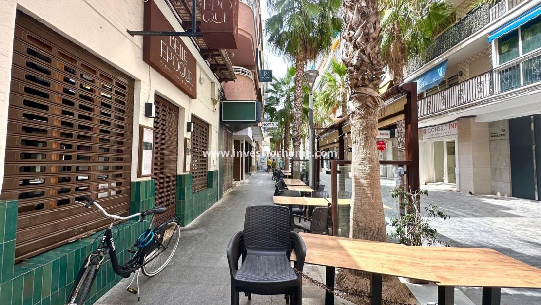 Försäljning - Lägenhet - Torrevieja - Centro