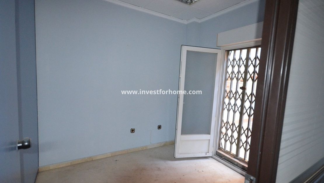 Försäljning - Lägenhet - Torrevieja - Centro