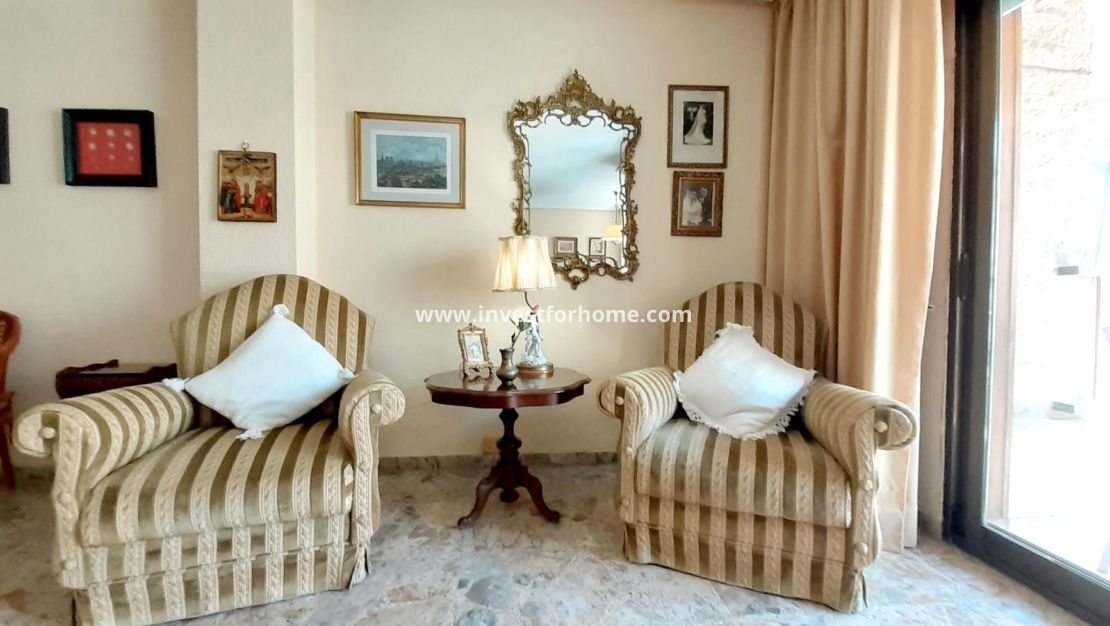 Försäljning - Lägenhet - Torrevieja - Centro