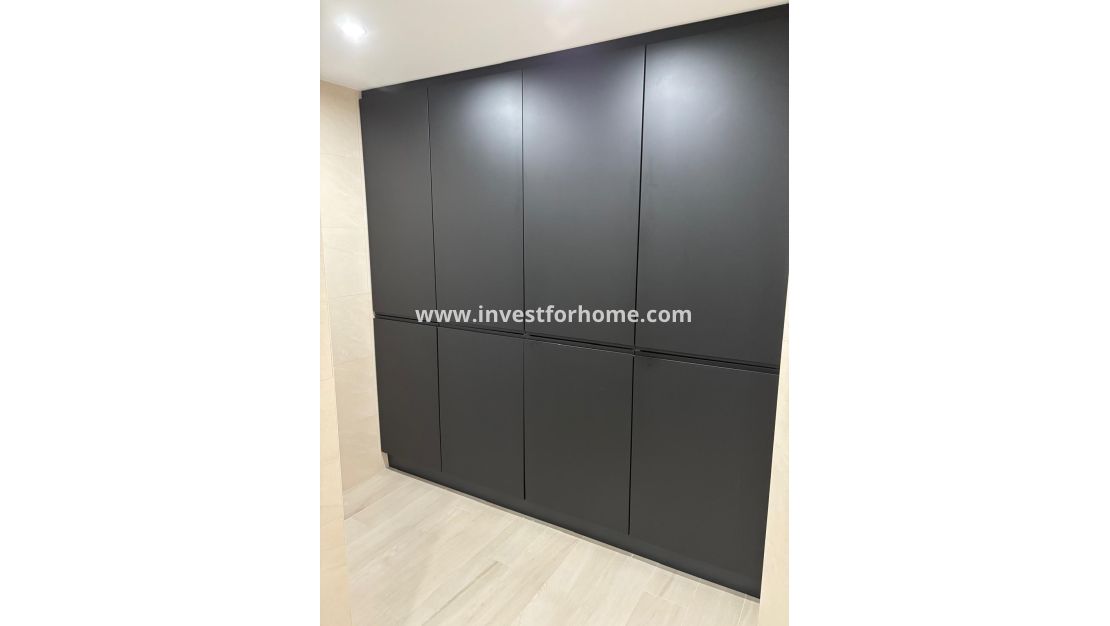 Försäljning - Lägenhet - Torrevieja - Centro