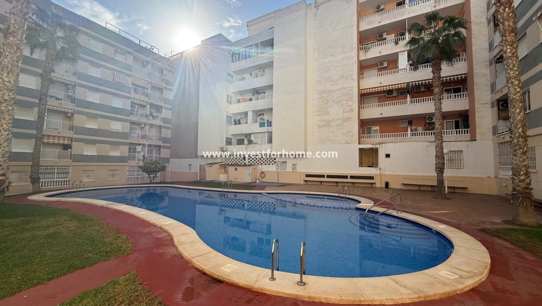 Försäljning - Lägenhet - Torrevieja - Centro
