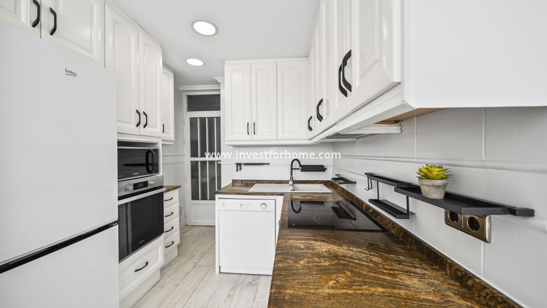 Försäljning - Lägenhet - Torrevieja - Centro