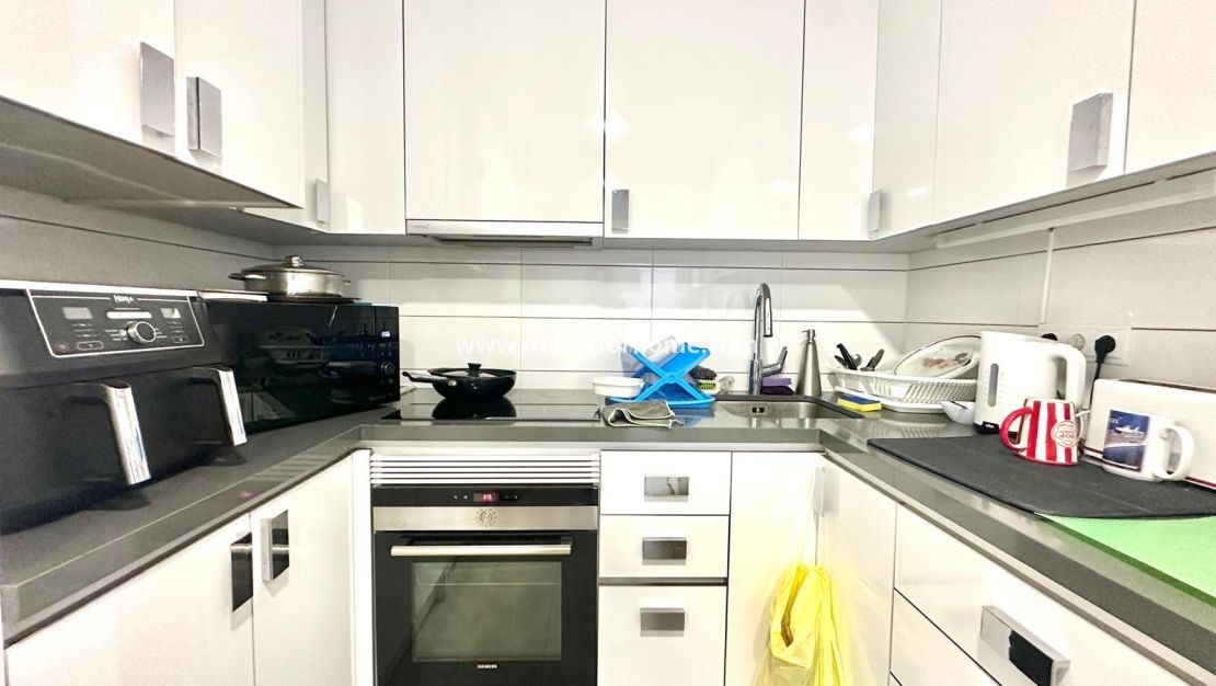 Försäljning - Lägenhet - Torrevieja - Centro