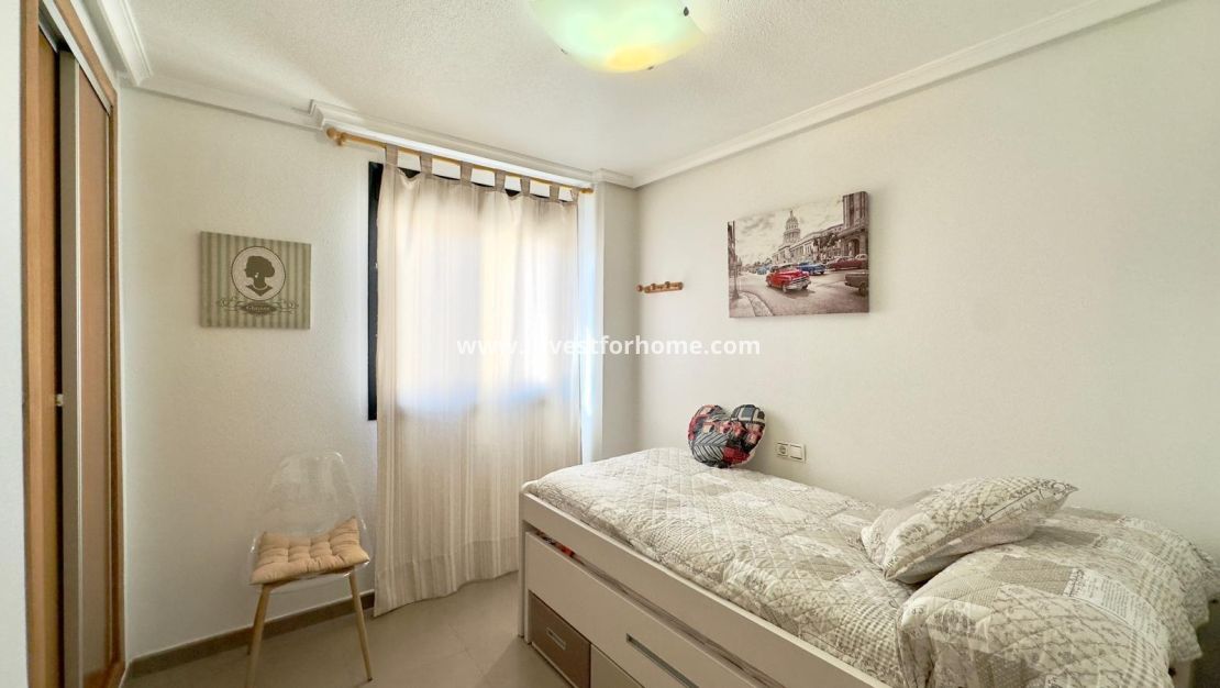 Försäljning - Lägenhet - Torrevieja - Centro