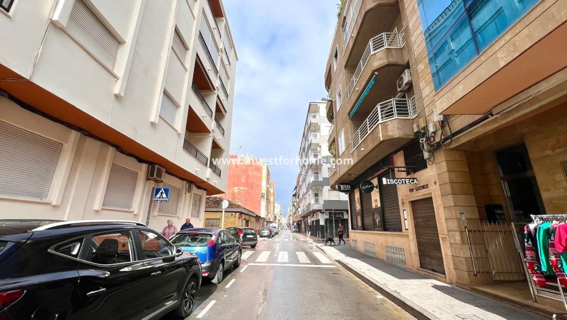 Försäljning - Lägenhet - Torrevieja - Centro