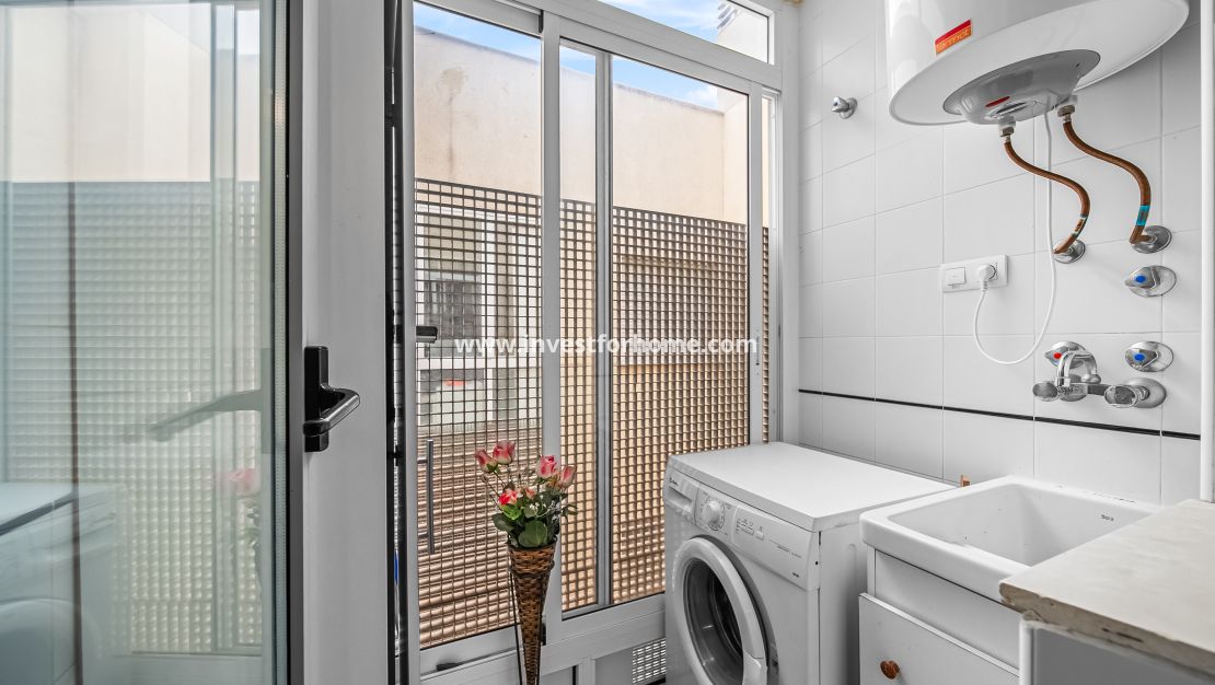 Försäljning - Lägenhet - Torrevieja - Centro