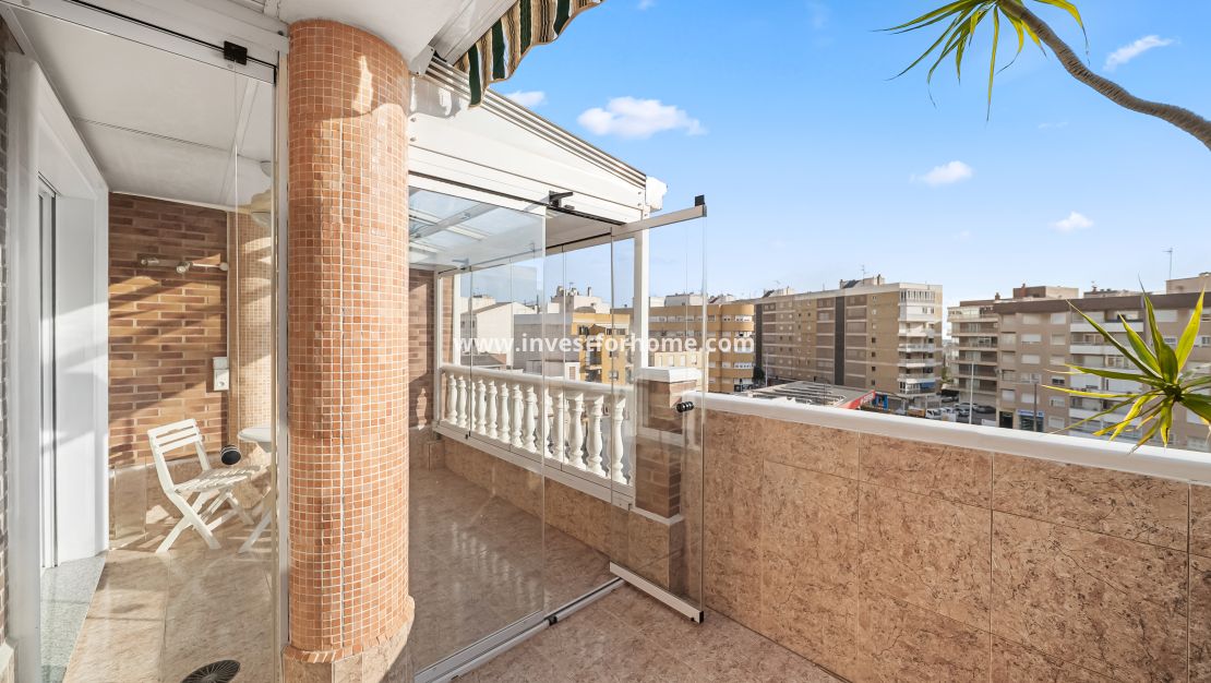 Försäljning - Lägenhet - Torrevieja - Centro