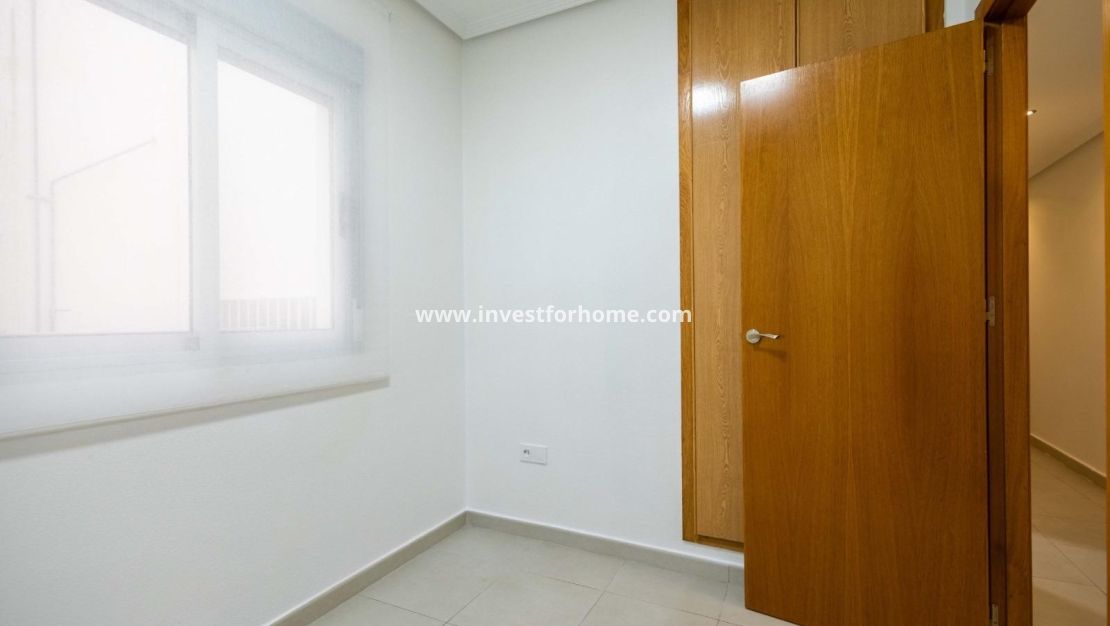 Försäljning - Lägenhet - Torrevieja - Centro