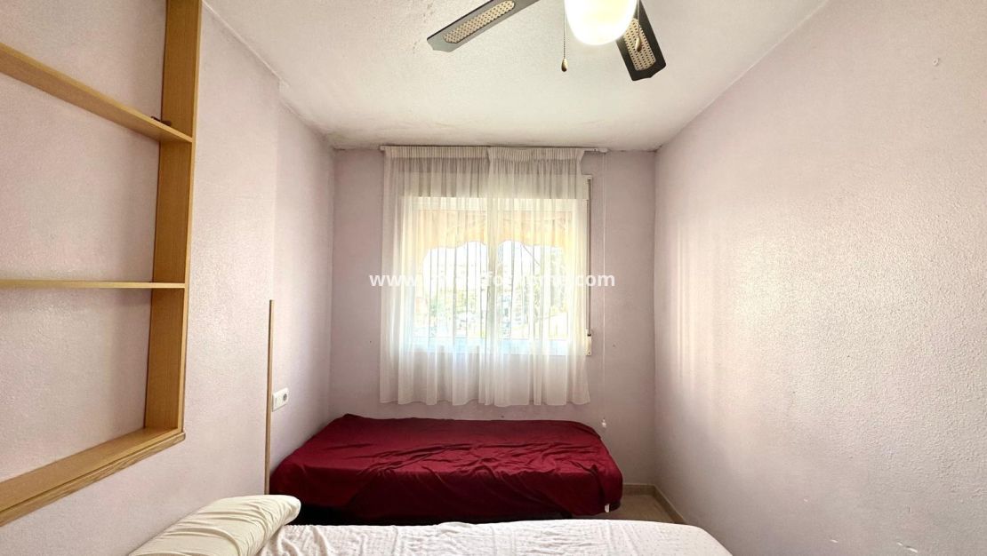 Försäljning - Lägenhet - Torrevieja - Centro