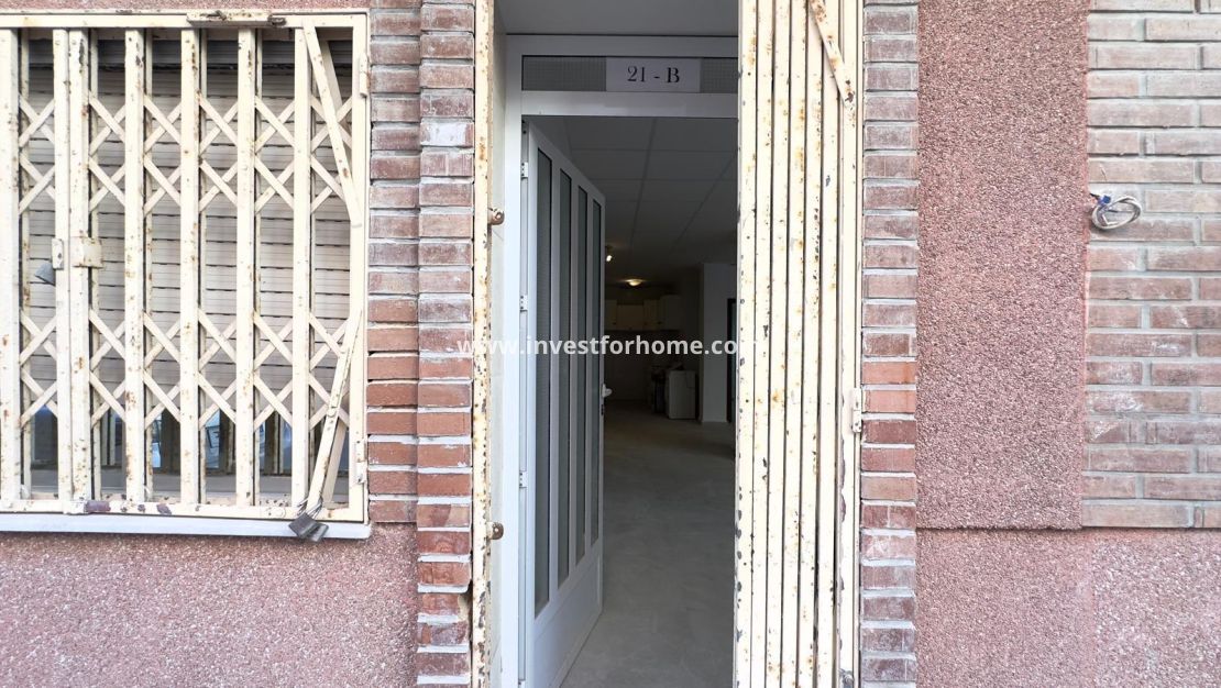 Försäljning - Lägenhet - Torrevieja - Centro