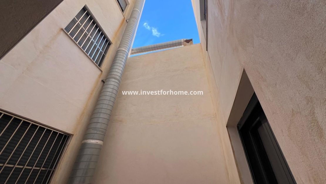 Försäljning - Lägenhet - Torrevieja - Centro