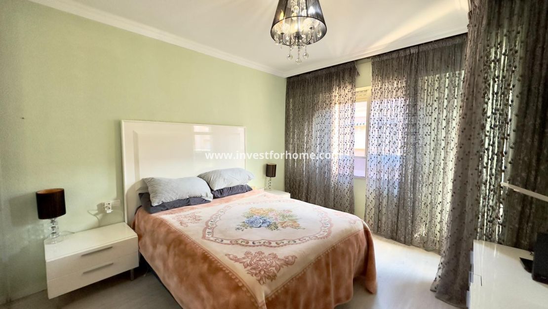 Försäljning - Lägenhet - Torrevieja - Centro