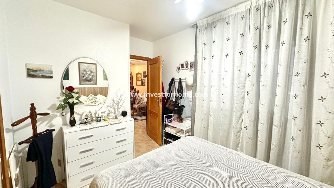 Försäljning - Lägenhet - Torrevieja - Centro