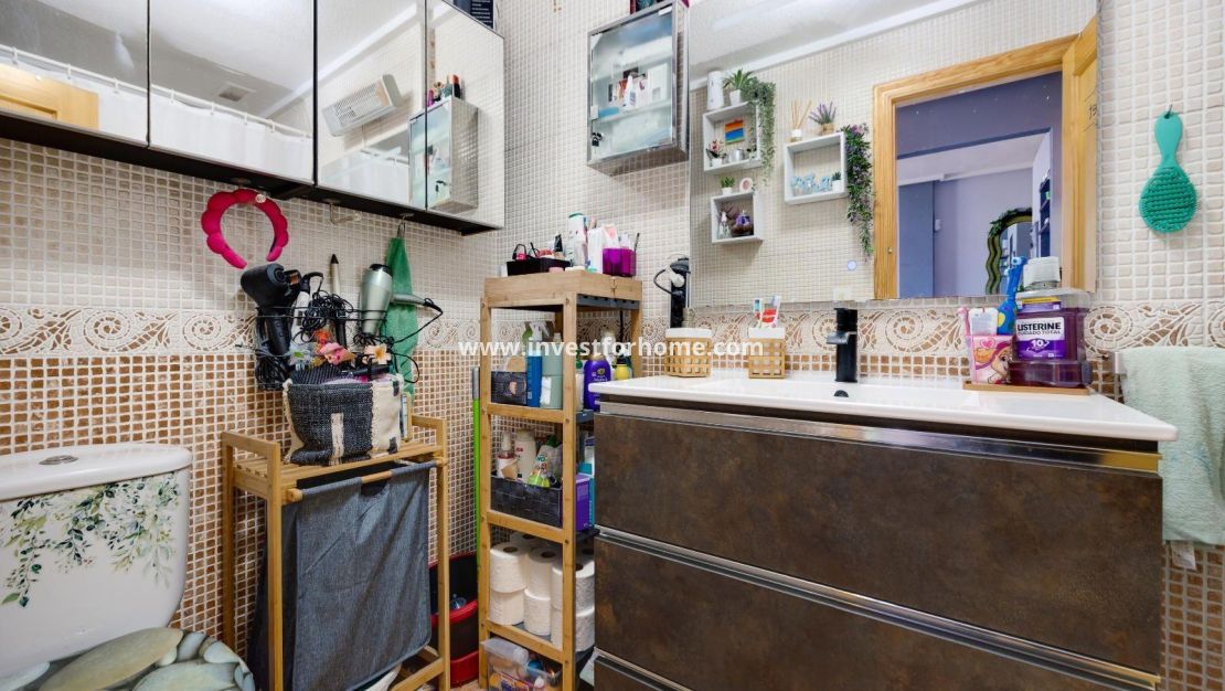 Försäljning - Lägenhet - Torrevieja - Centro