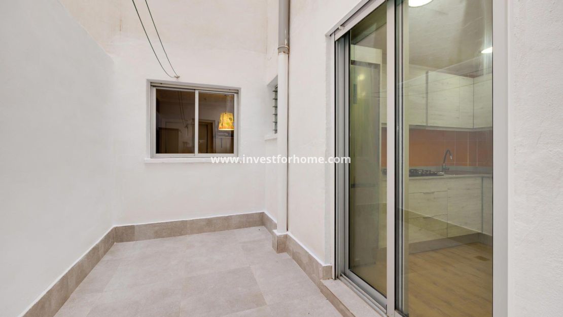 Försäljning - Lägenhet - Torrevieja - Centro