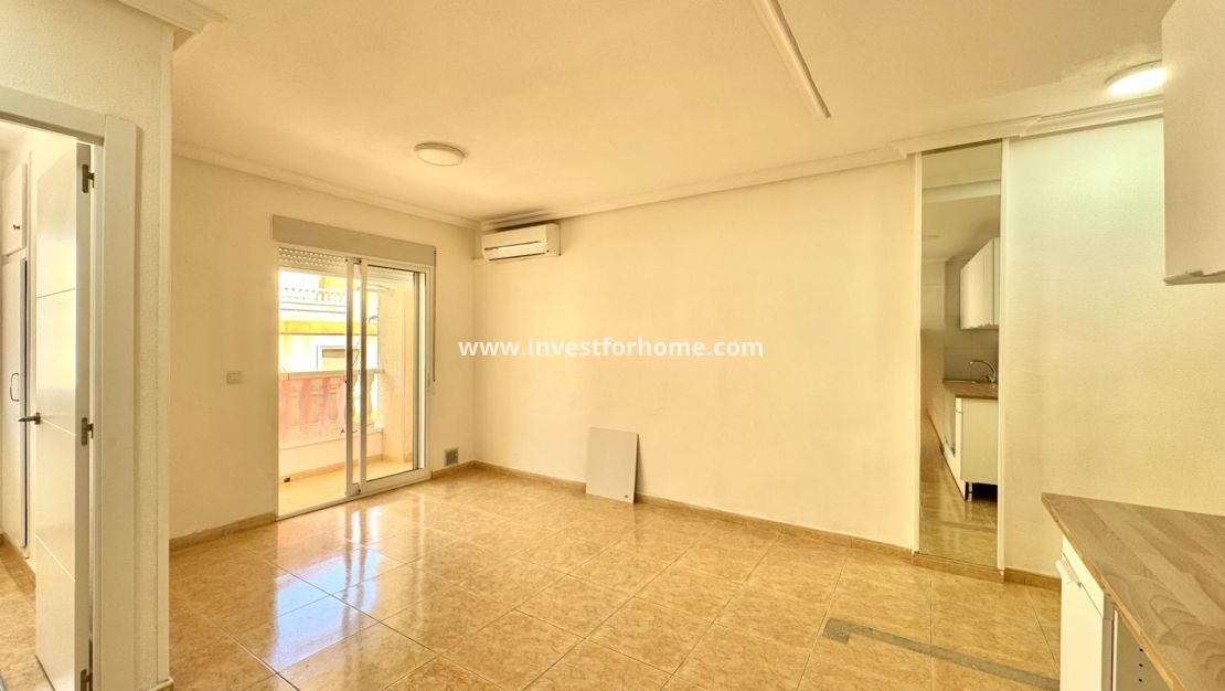 Försäljning - Lägenhet - Torrevieja - Centro