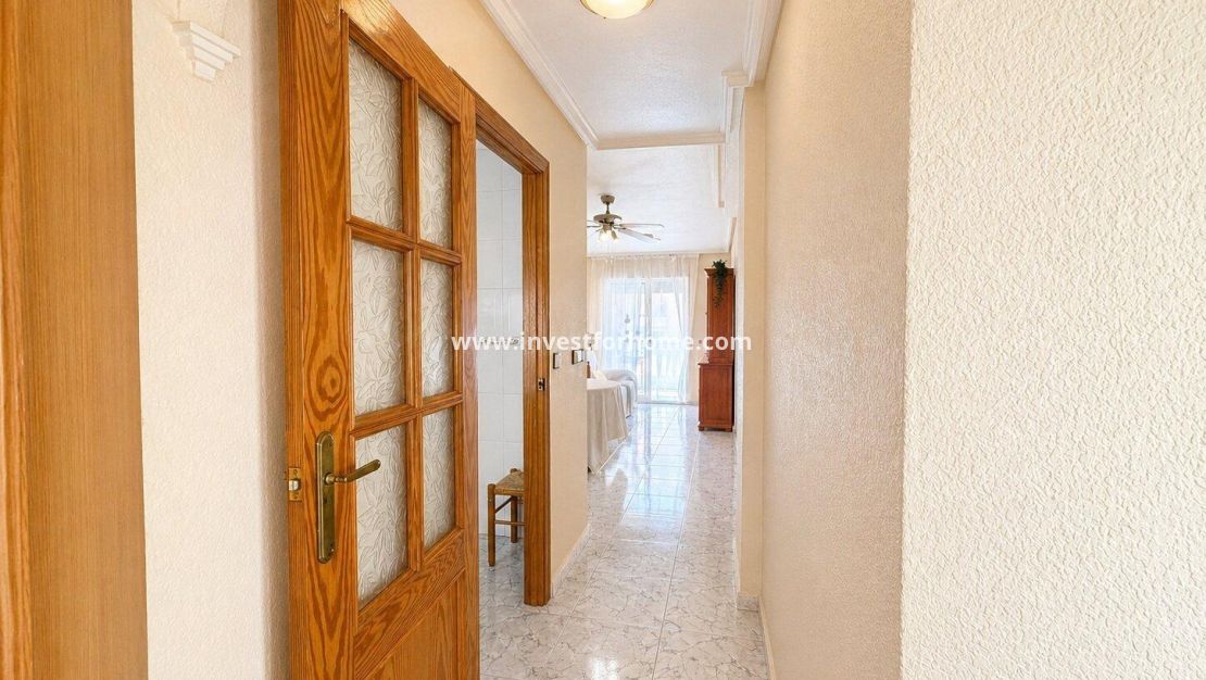 Försäljning - Lägenhet - Torrevieja - Centro