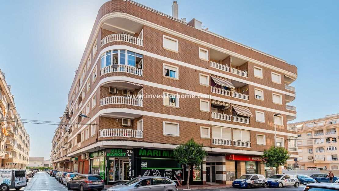 Försäljning - Lägenhet - Torrevieja - Centro