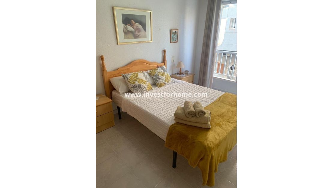 Försäljning - Lägenhet - Torrevieja - Centro