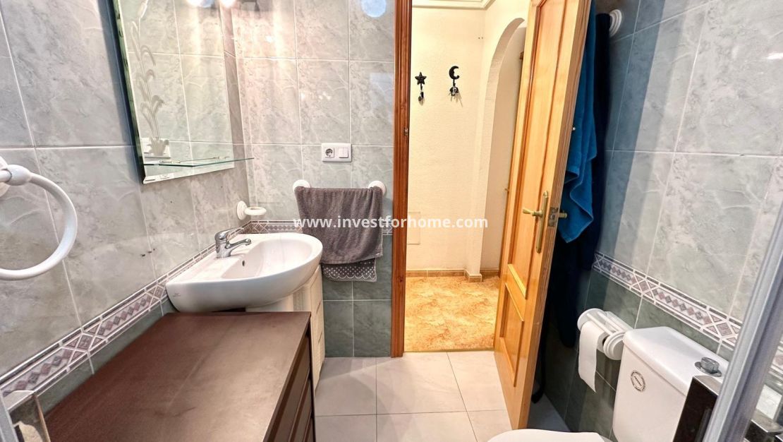 Försäljning - Lägenhet - Torrevieja - Centro