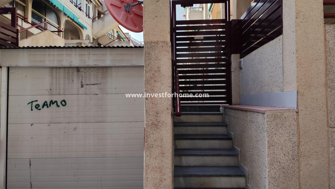 Försäljning - Lägenhet - Torrevieja - Centro