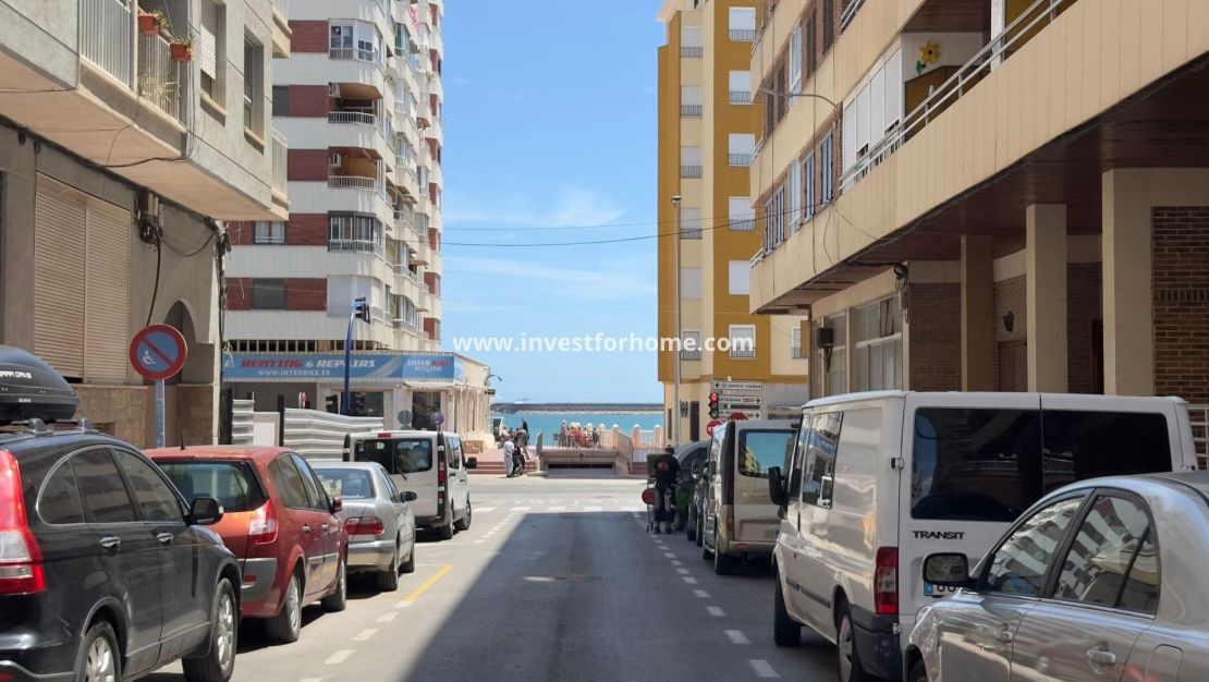Försäljning - Lägenhet - Torrevieja - Centro