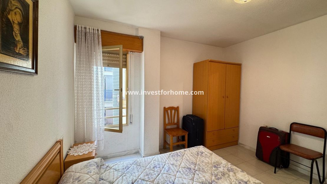 Försäljning - Lägenhet - Torrevieja - Centro