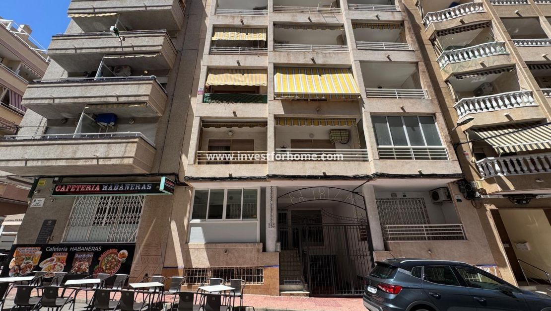 Försäljning - Lägenhet - Torrevieja - Centro