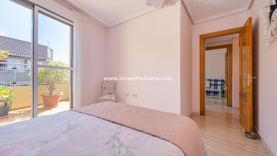 Försäljning - Lägenhet - Torrevieja - Centro