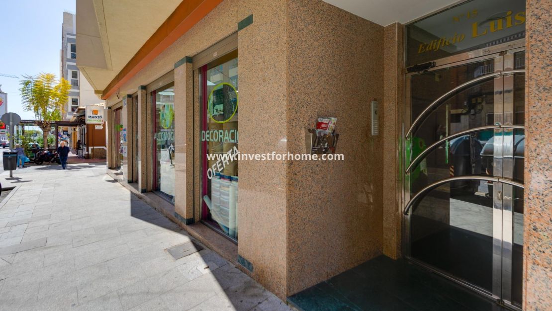 Försäljning - Lägenhet - Torrevieja - Centro