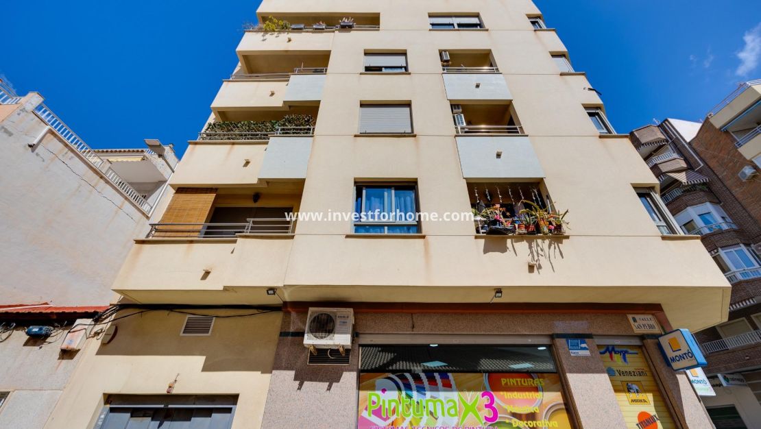 Försäljning - Lägenhet - Torrevieja - Centro