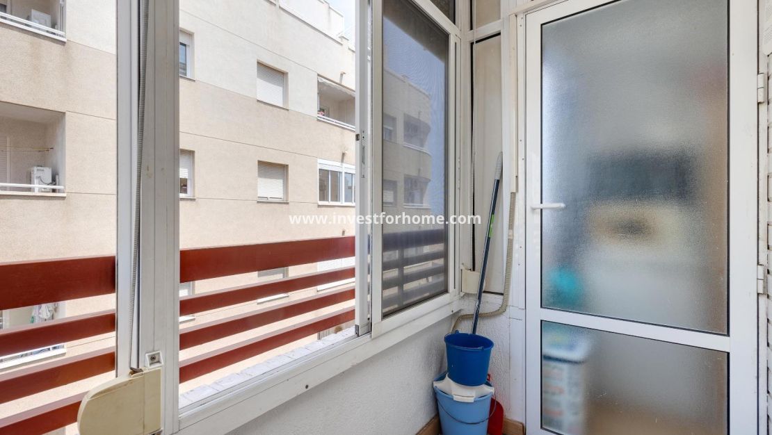Försäljning - Lägenhet - Torrevieja - Centro