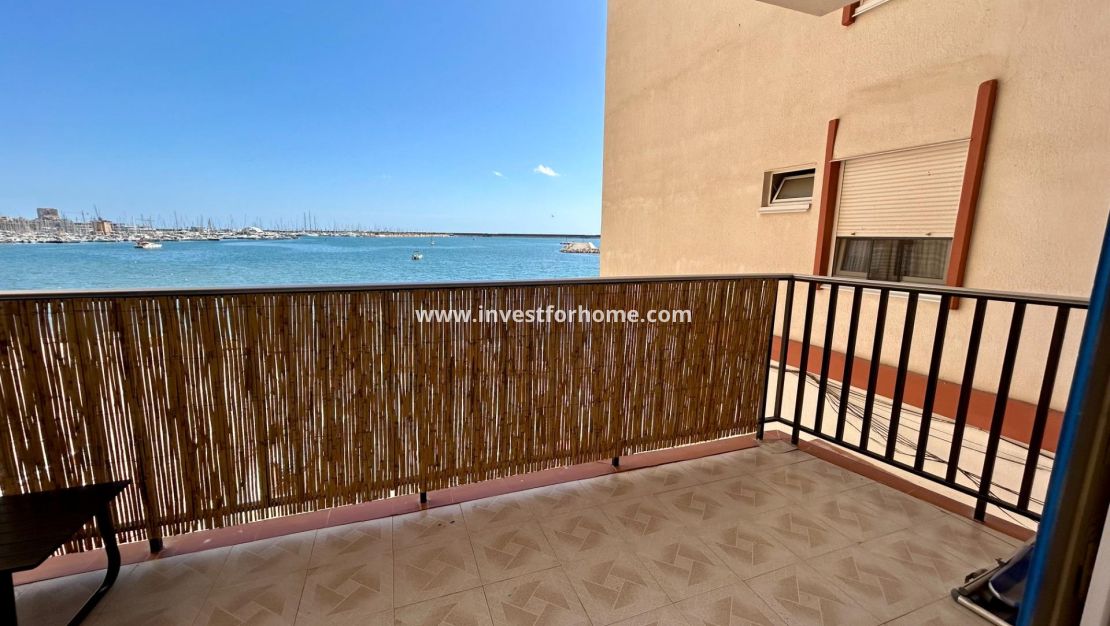 Försäljning - Lägenhet - Torrevieja - Centro