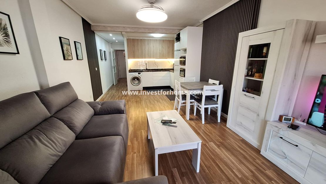 Försäljning - Lägenhet - Torrevieja - Centro