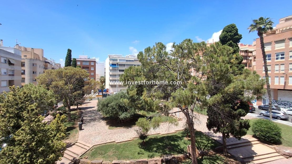 Försäljning - Lägenhet - Torrevieja - Centro