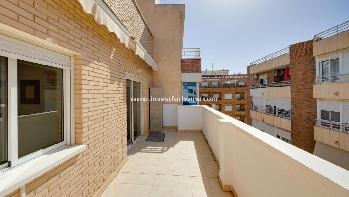 Försäljning - Lägenhet - Torrevieja - Centro