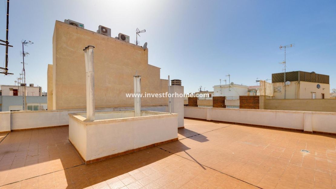 Försäljning - Lägenhet - Torrevieja - Centro