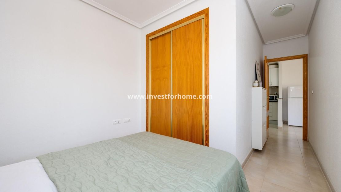 Försäljning - Lägenhet - Torrevieja - Centro