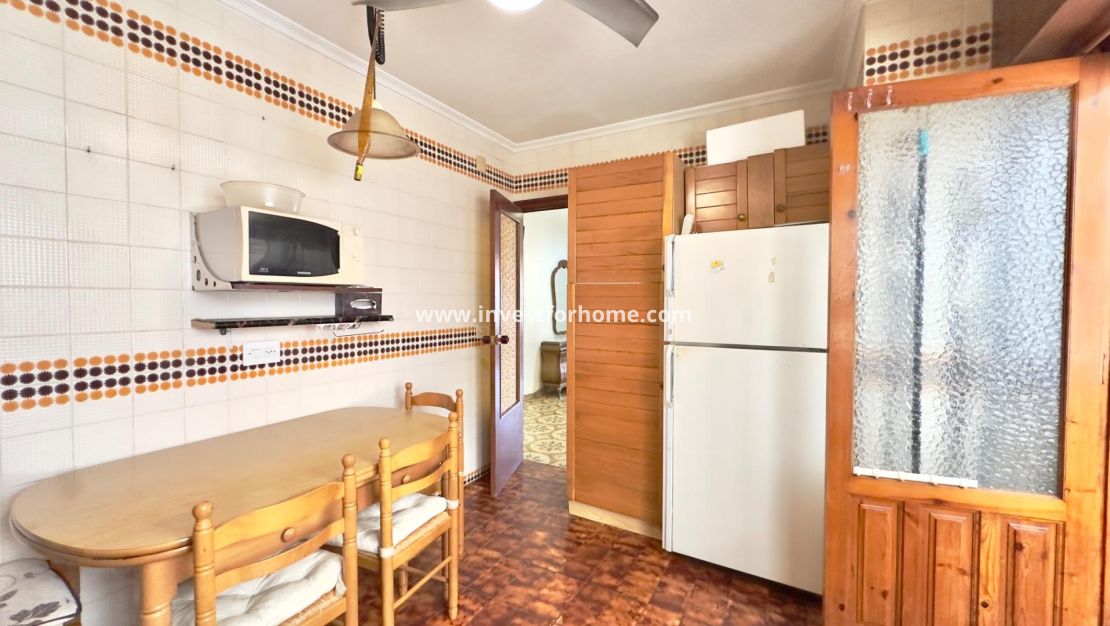 Försäljning - Lägenhet - Torrevieja - Centro