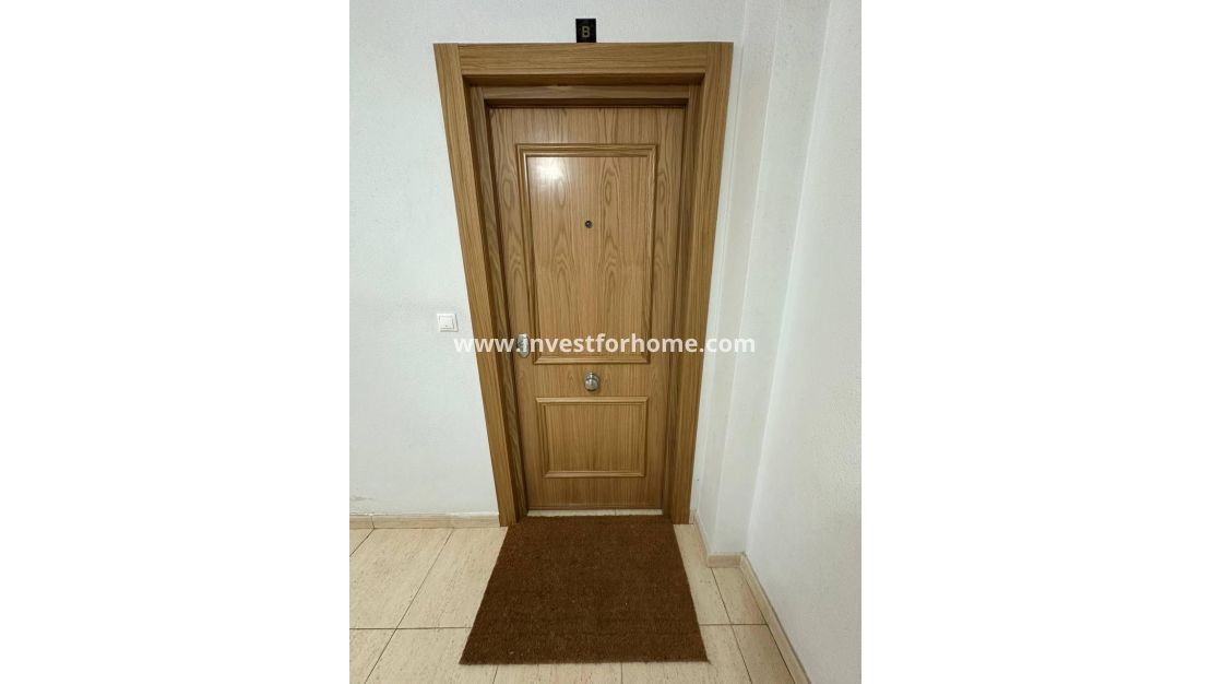 Försäljning - Lägenhet - Torrevieja - Centro