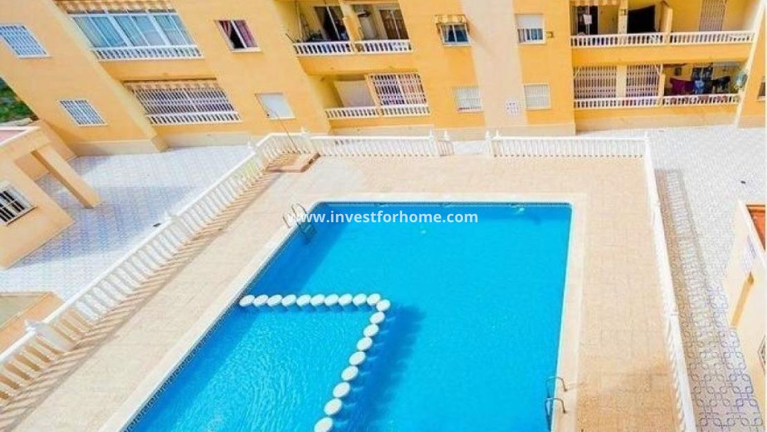 Försäljning - Lägenhet - Torrevieja - Centro
