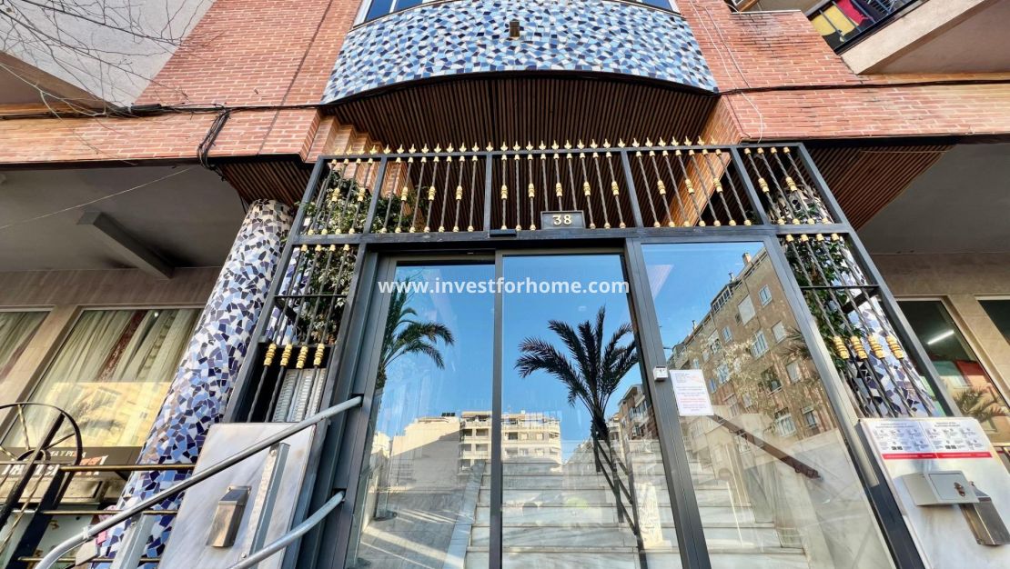 Försäljning - Lägenhet - Torrevieja - Centro