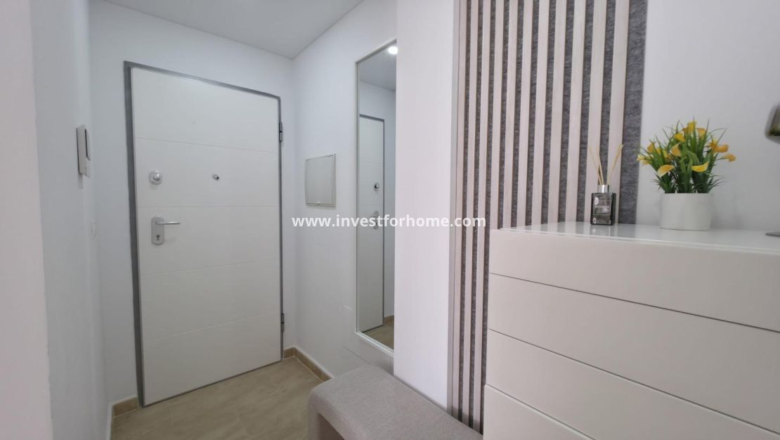 Försäljning - Lägenhet - Torrevieja - Centro