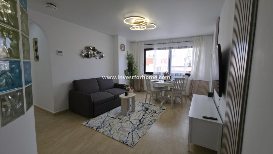 Försäljning - Lägenhet - Torrevieja - Centro