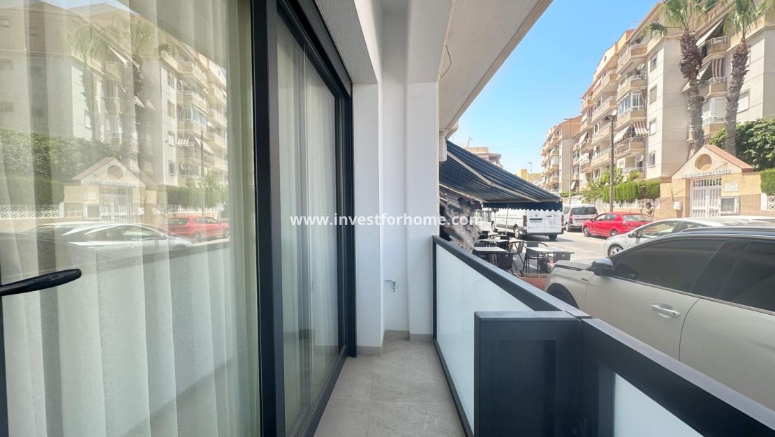 Försäljning - Lägenhet - Torrevieja - Centro