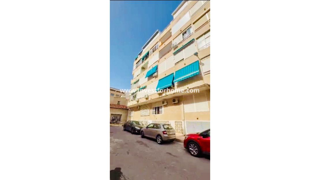 Försäljning - Lägenhet - Torrevieja - Centro